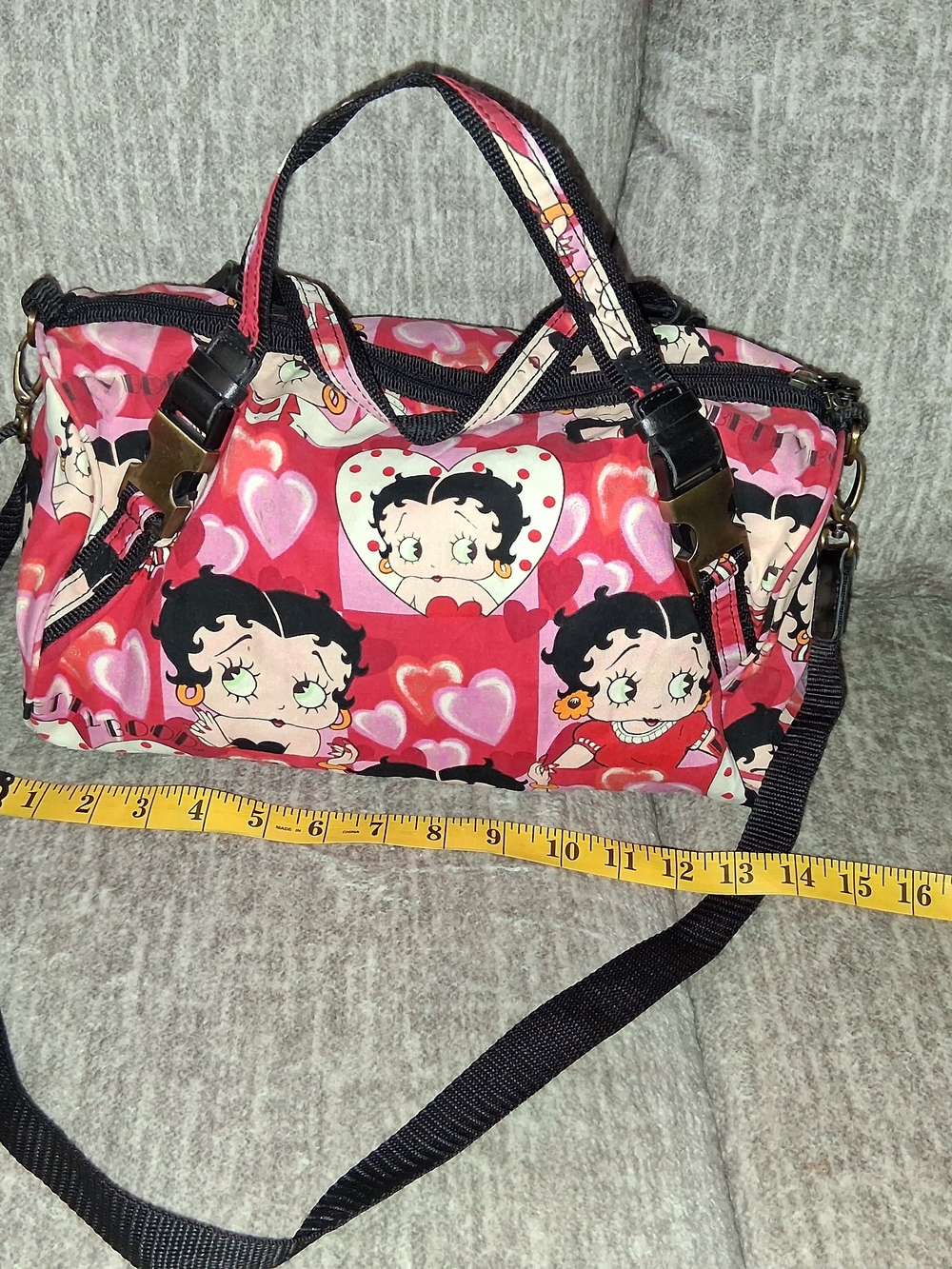 Vintage Y2K 2005 Betty Boop Duffel Shoulder Bag King Features Rhinestone Line